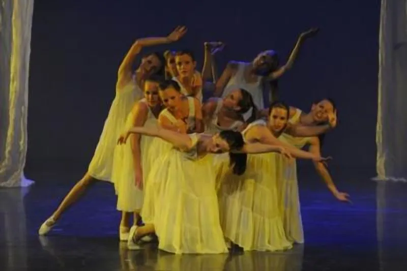Helen's Dance