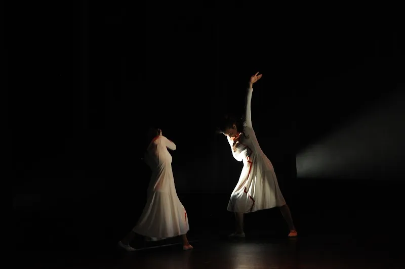 Helen's Dance