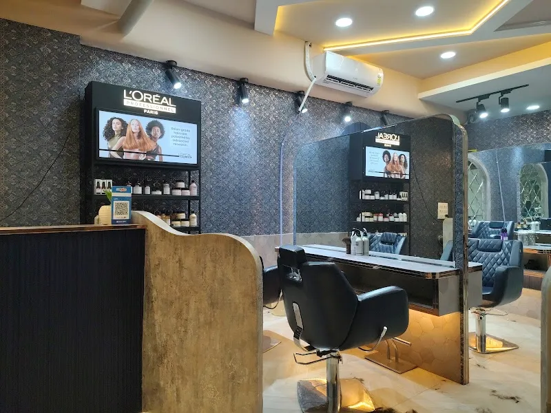 Sandy Unisex Salon