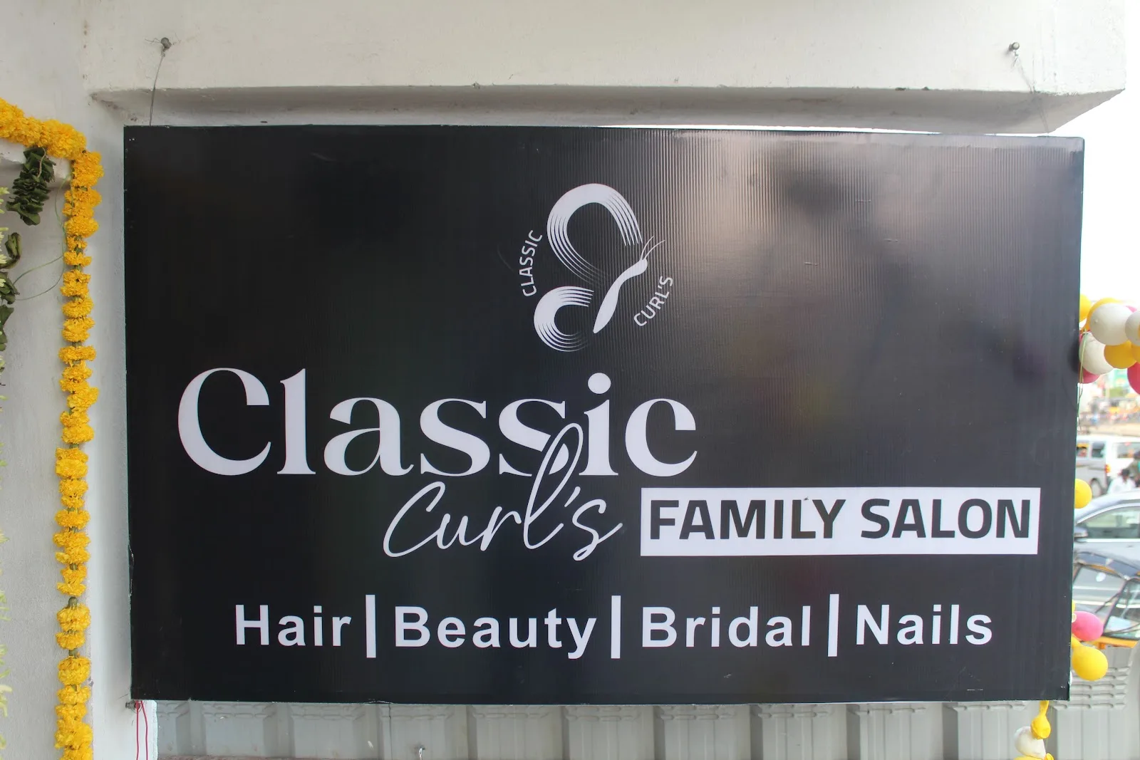 Classic Curl's Family Salon