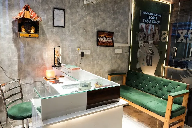 U Looks Unisex Salon