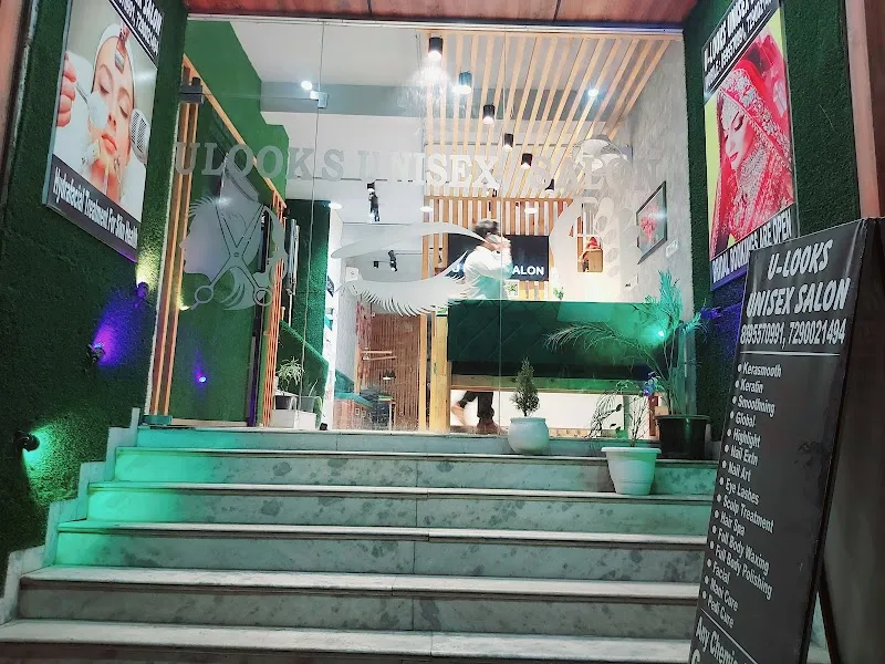 U Looks Unisex Salon
