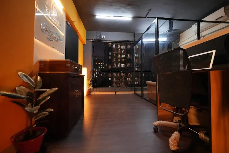 MadBus Studios