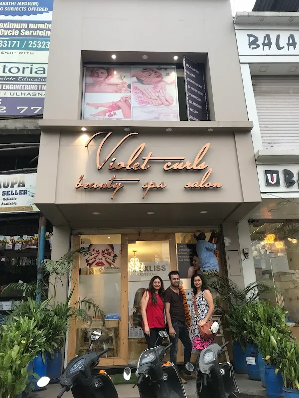 Violet curls Spa And Salon