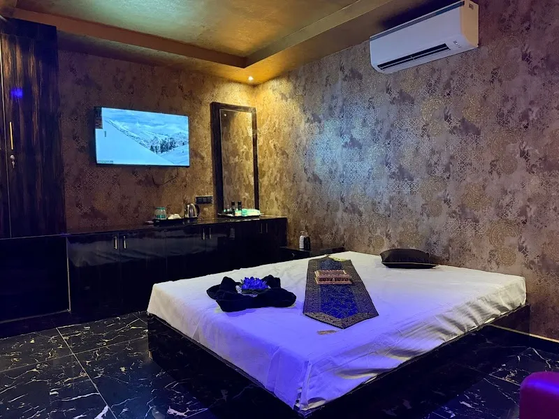 Vibrant Luxury Spa - Best Spa In Kammanahalli Bengaluru