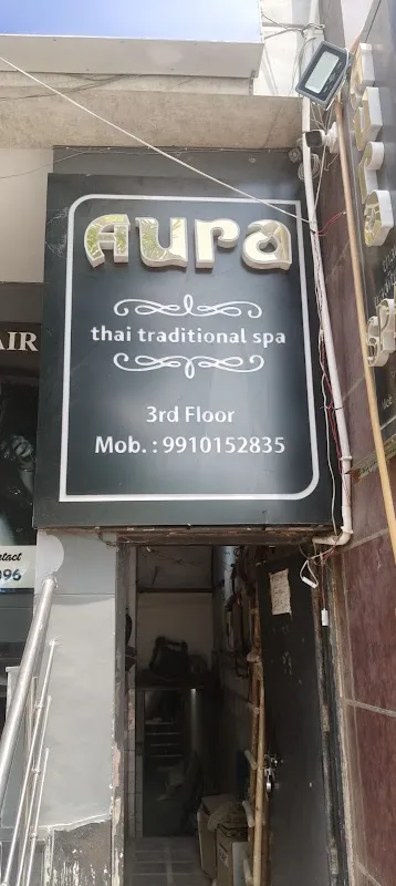 Aura THAI TRADITIONAL SPA