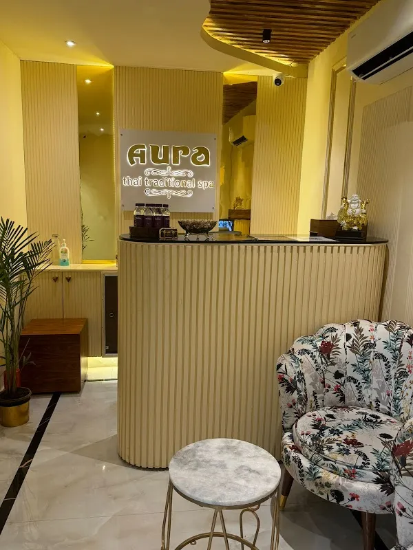 Aura THAI TRADITIONAL SPA