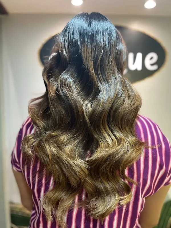 Estique Salon & Spa | Ghodbunder Road