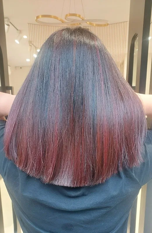 Cinnamon Salon - Unisex