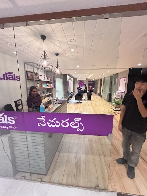 Naturals Unisex Salon | Naturals Magunta Layout , Nellore
