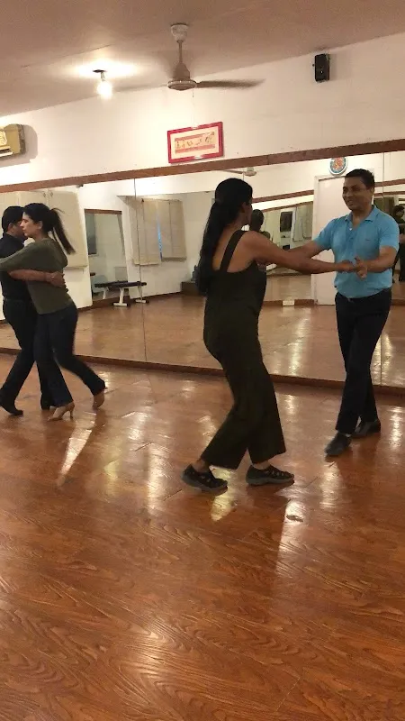 2ToTango Dance School