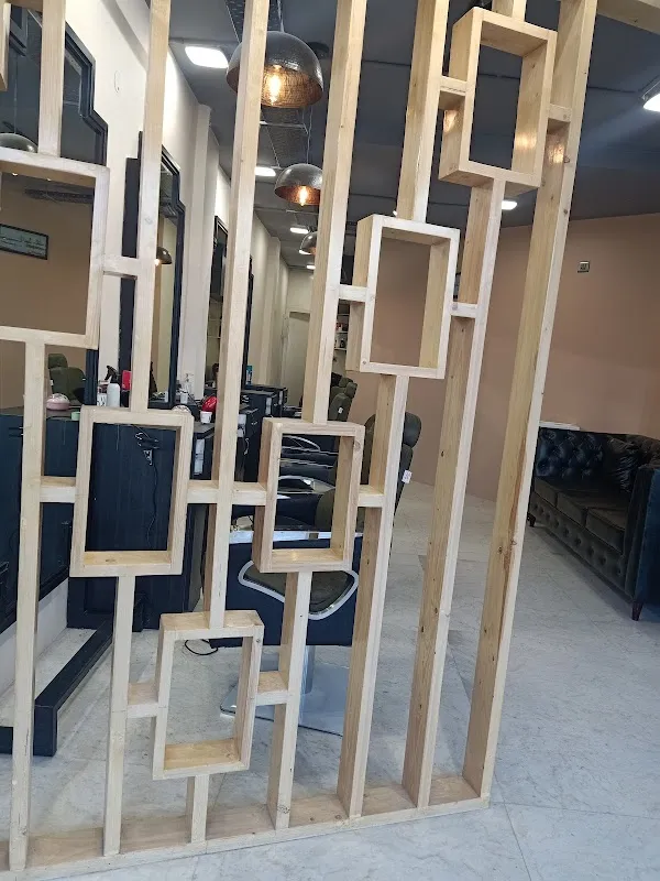 BS Unisex SALON