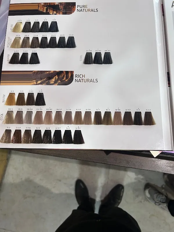 BS Unisex SALON