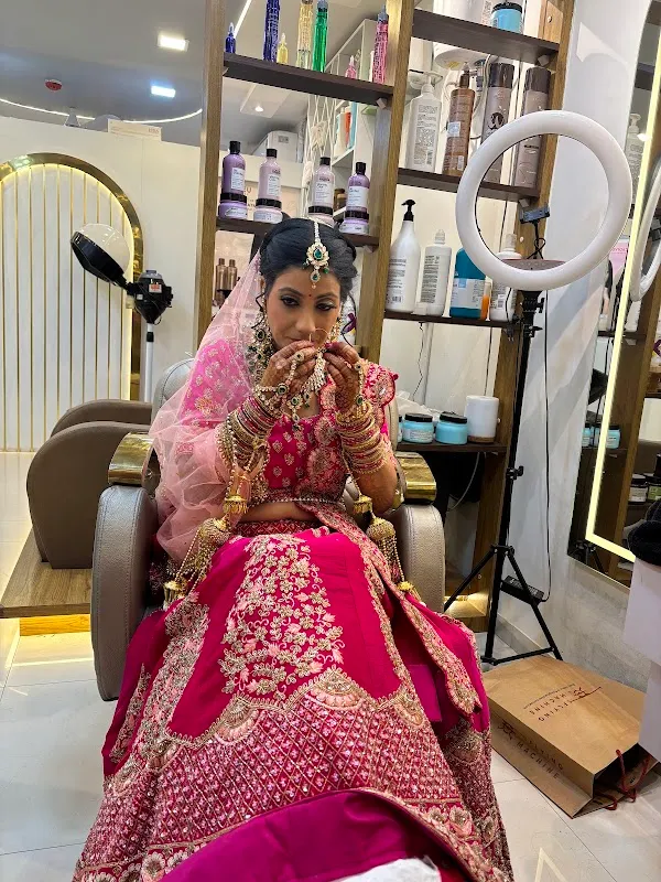 Style Up Unisex Salon -Wipro Circle, Best Unisex Salon in Hinjewadi