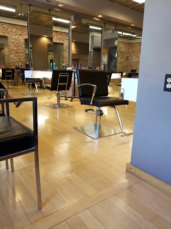 Ochoa Salon & Spa