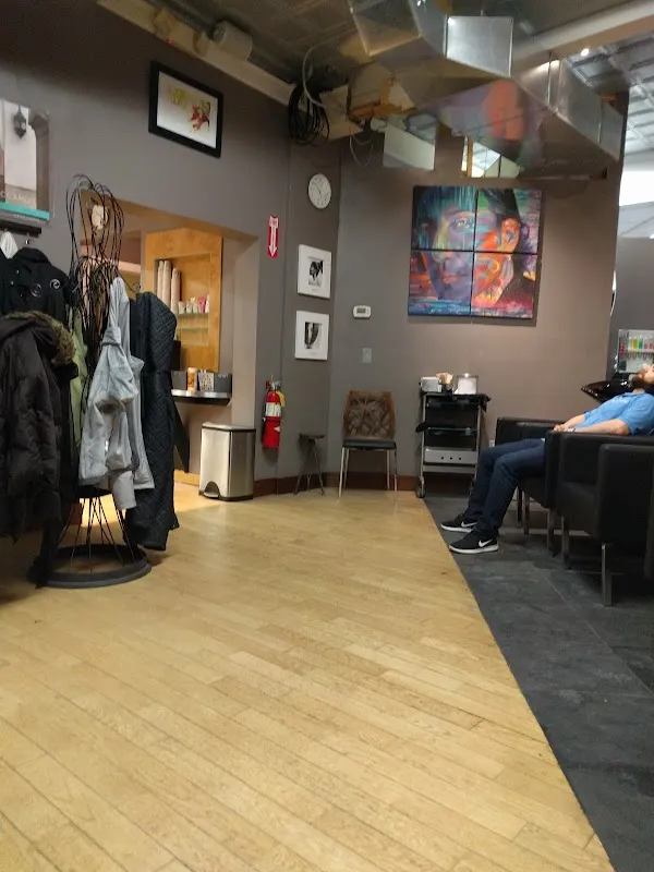 Ochoa Salon & Spa