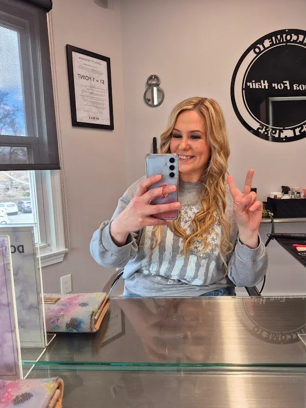 Ochoa Salon & Spa