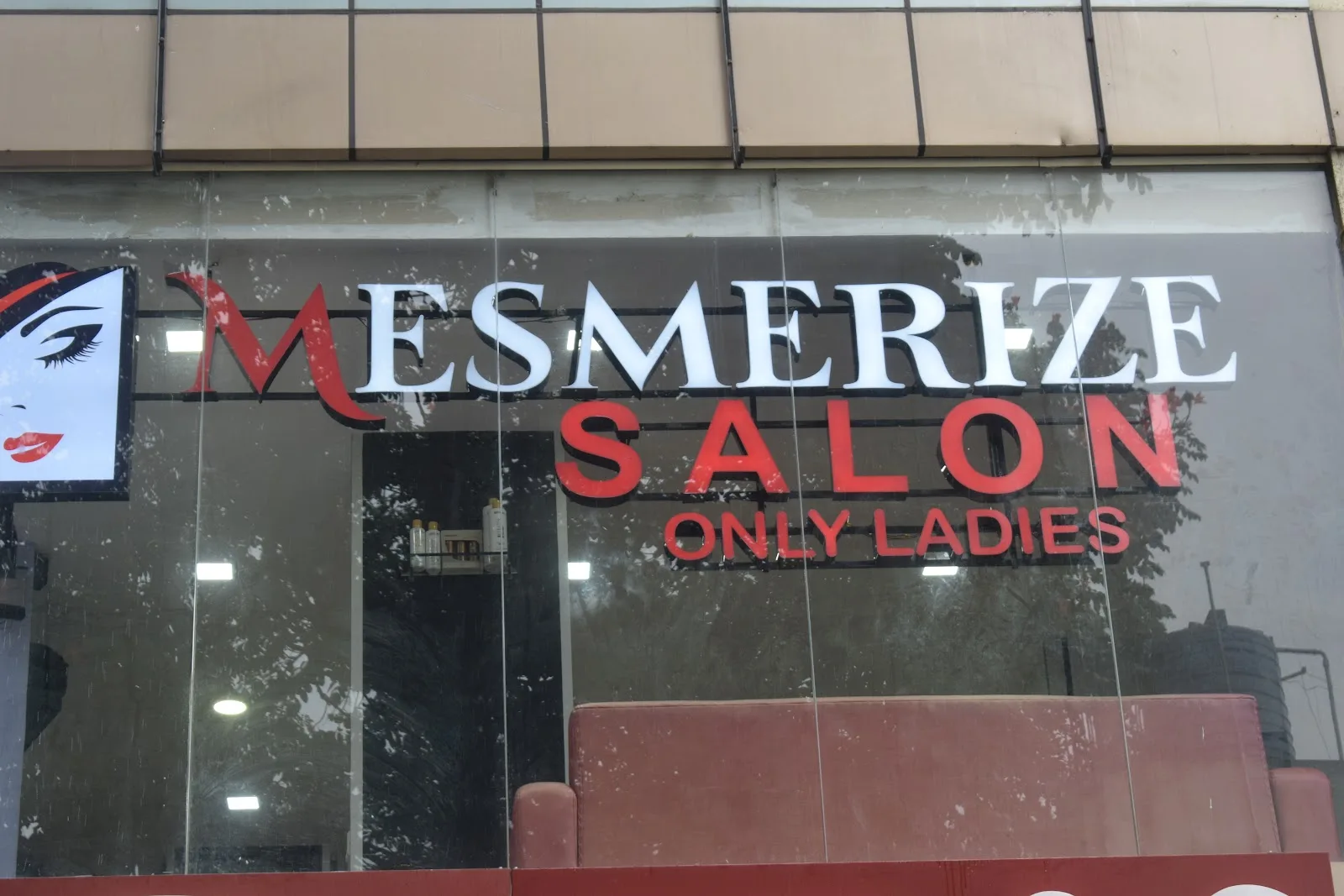 Mesmerize Salon Only Ladies