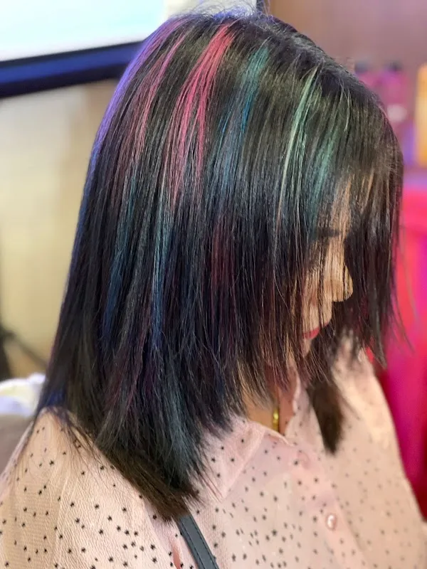 Fido unisex salon