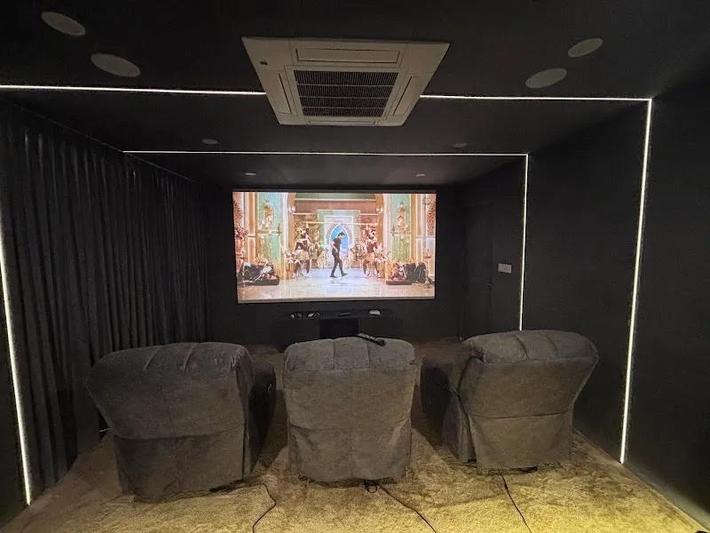 Home Cinema Studio