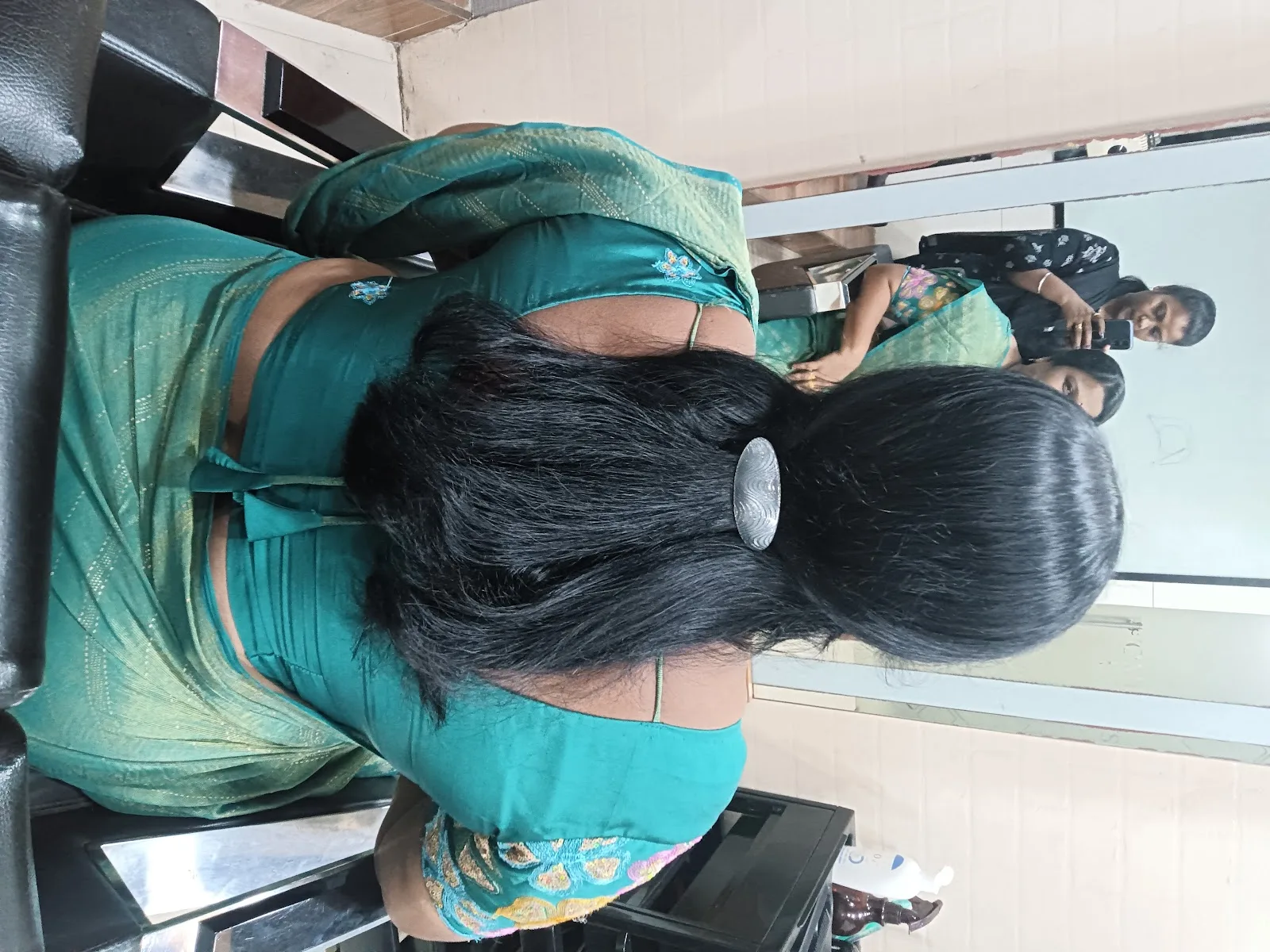 KRIT'S SALONSPOT & ACADEMY