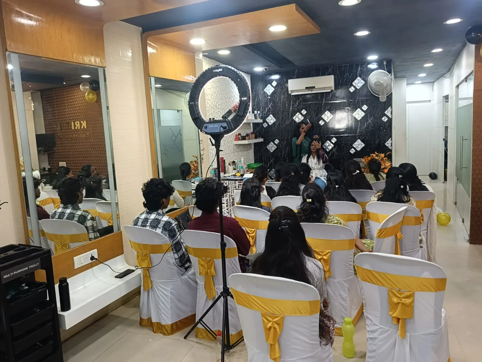 KRIT'S SALONSPOT & ACADEMY