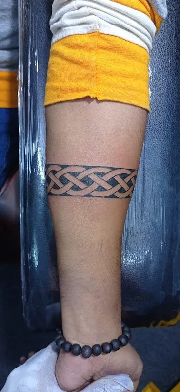 SKINSCAPES TATTOO STUDIO