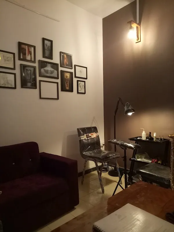 Leeward Art Tattoo | Professional tattoo shop and classes in Kalyan