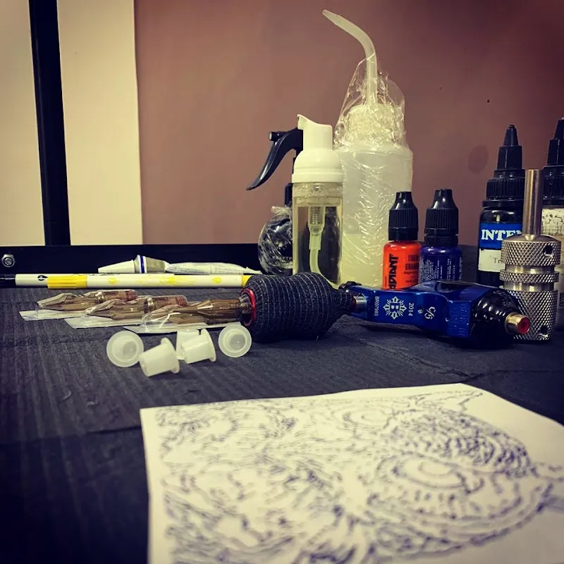 Leeward Art Tattoo | Professional tattoo shop and classes in Kalyan
