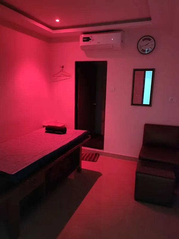 Unnat Spa In Vashi