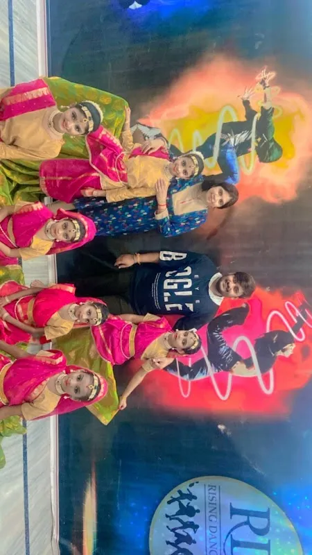 RISING DANCE ACADEMY