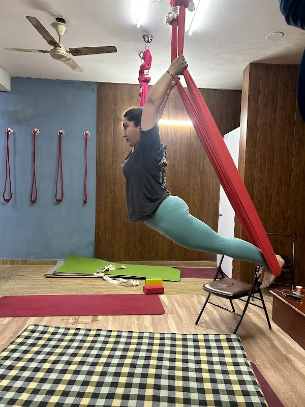 Yoga The Miraculous | Best Yoga & physiotherapy center in Delhi NCR
