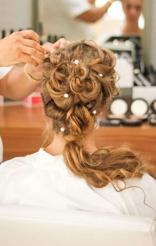 SALON 10