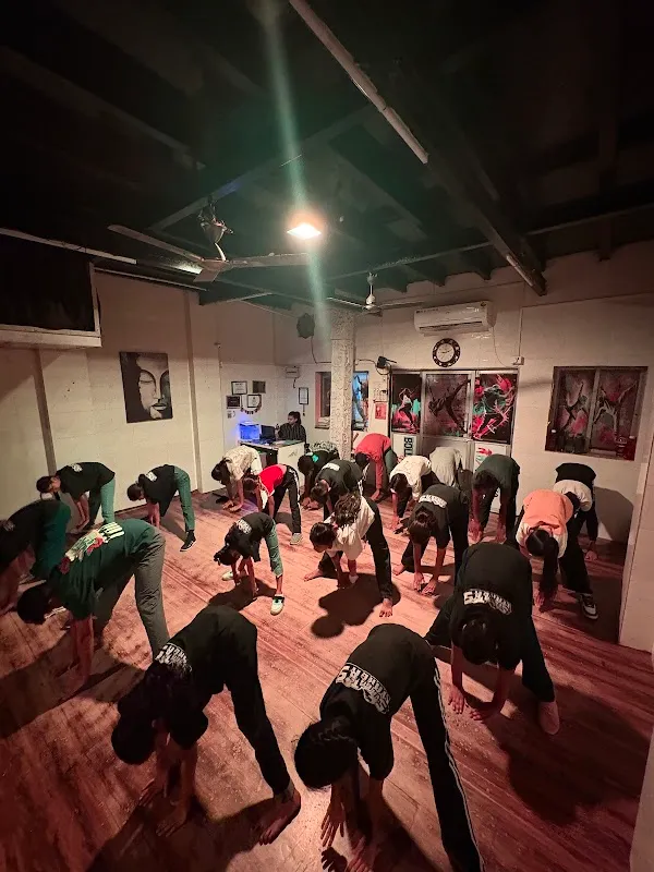 S M DANCE STUDIO