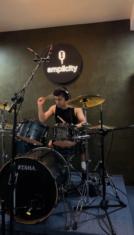 Amplicity Jam & Live Room
