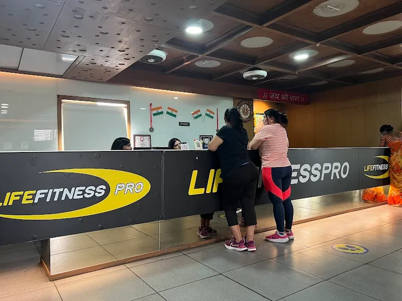 Life Fitness Pro