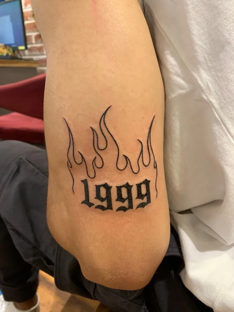 Deepak Tattoo Studio