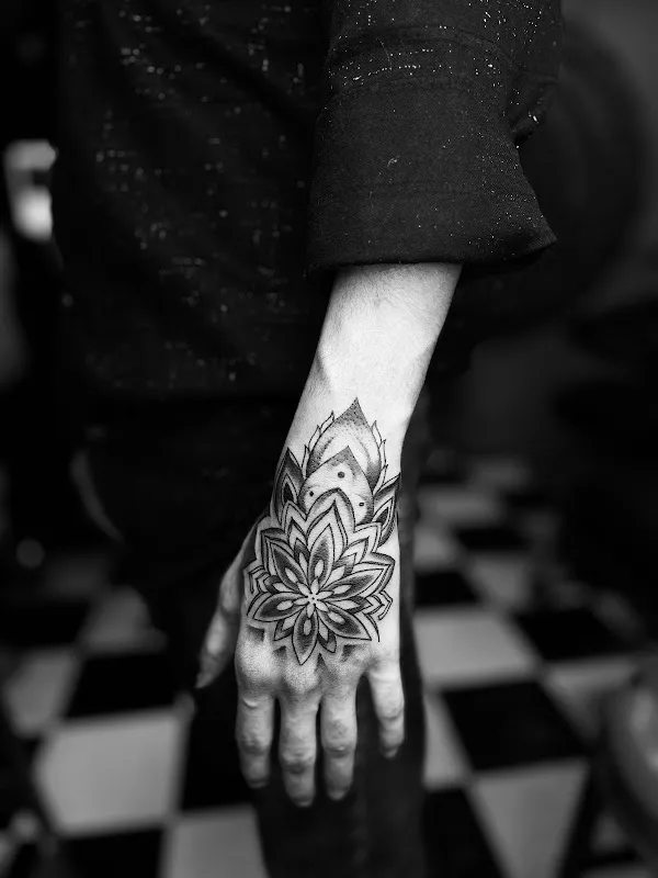 Rj art and tattoo studio