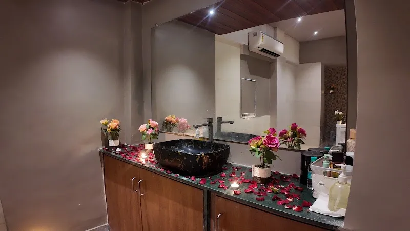Unicorn Spa Goregaon