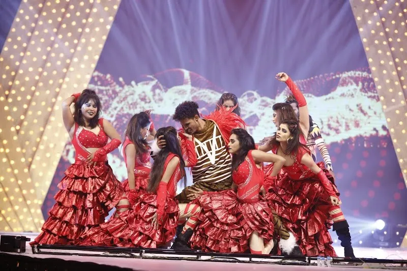 RJ DANCE COMPANY ( yavtamal)