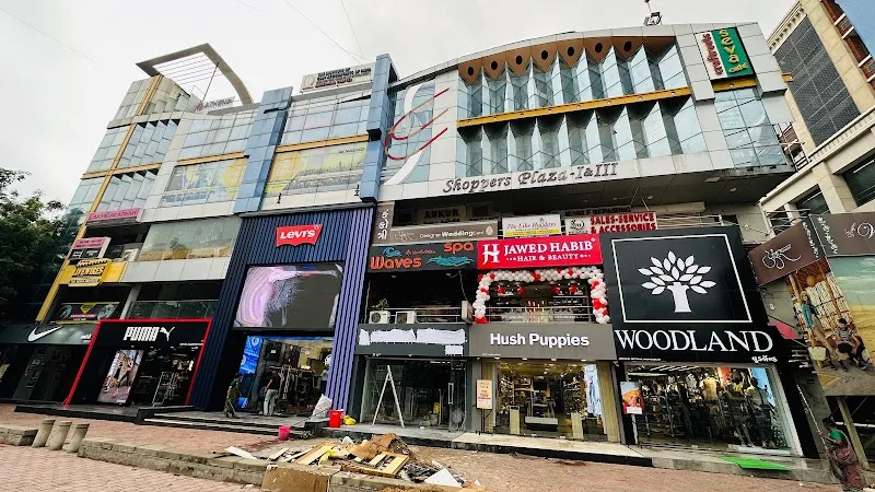 Jawed Habib Hair & Beauty - CG Road