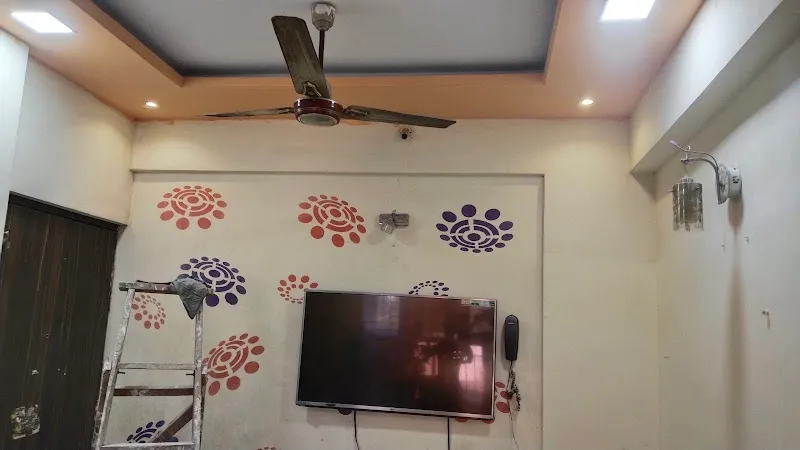 S2 Shyam Salon Unisex