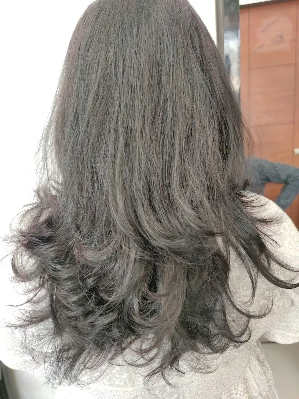 S2 Shyam Salon Unisex