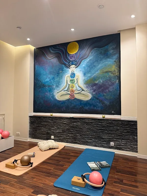 MOON yoga et bien-être féminin