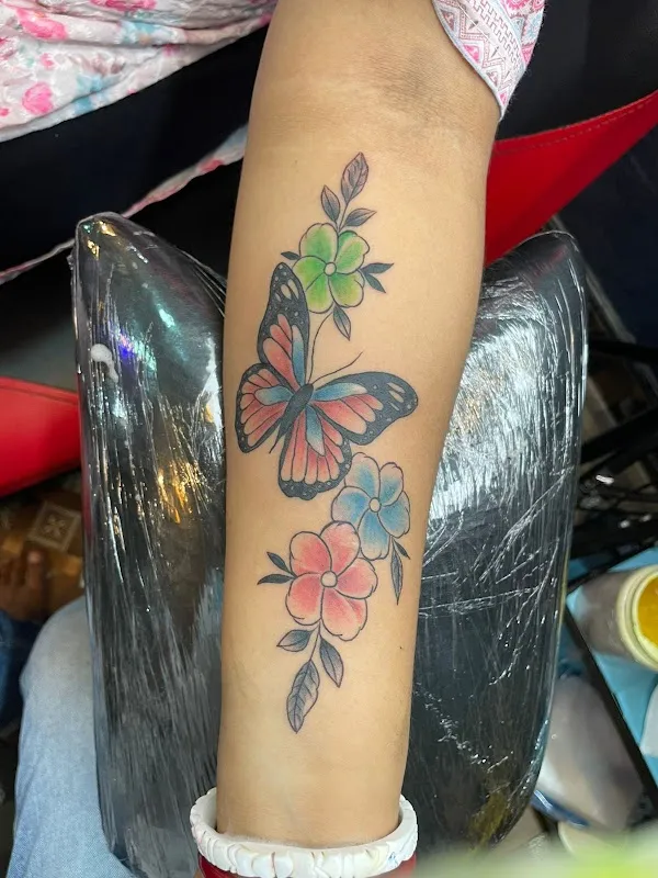 Tatt2age (Tattoo Studio)