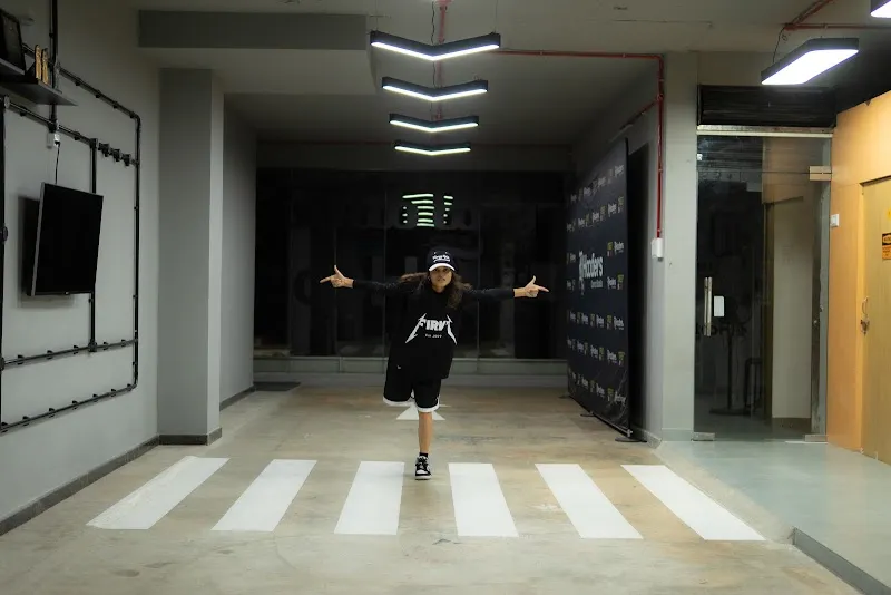 D Hoofers Dance Studio