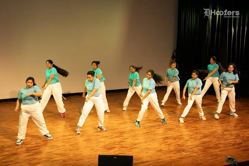 D Hoofers Dance Studio