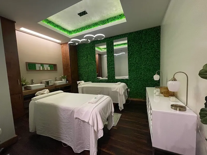 Green Aura Spa