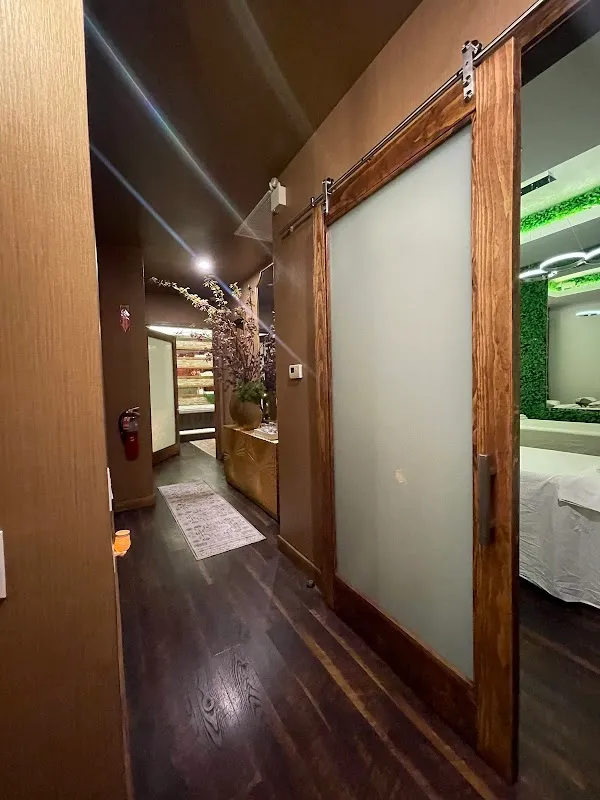 Green Aura Spa