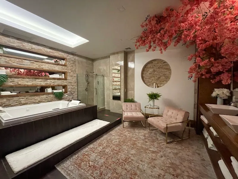Green Aura Spa